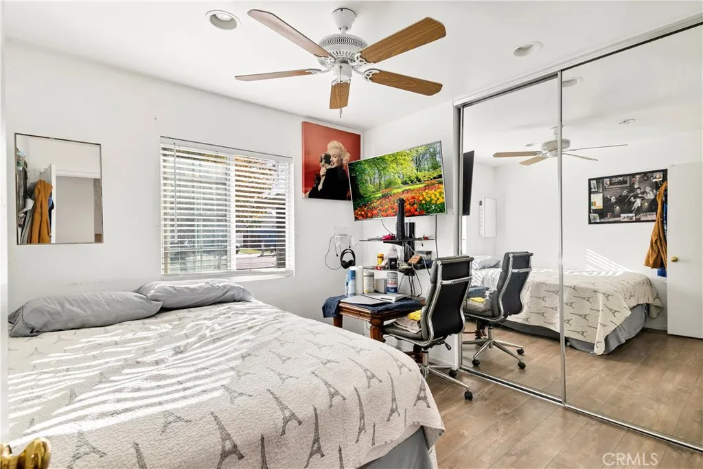 42874 Berkley, Hemet, California 92544 home-pic-16