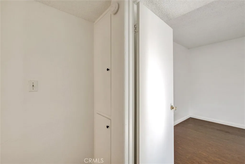 7033 Stewart And Gray Road 24, Downey, California 90241 home-pic-16