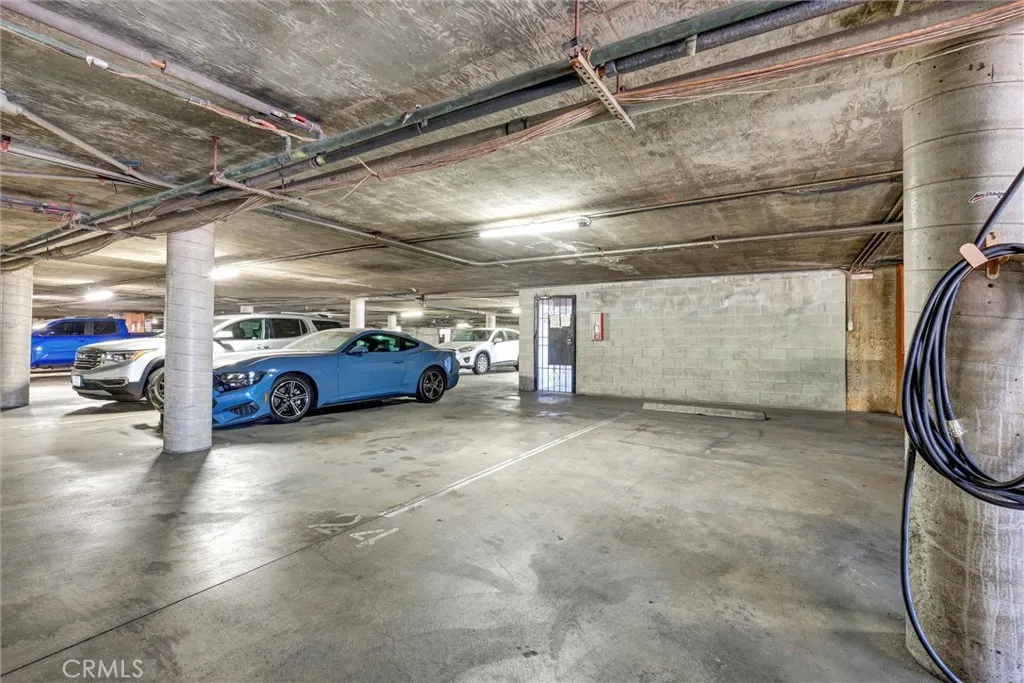 7033 Stewart And Gray Road 24, Downey, California 90241 home-pic-37