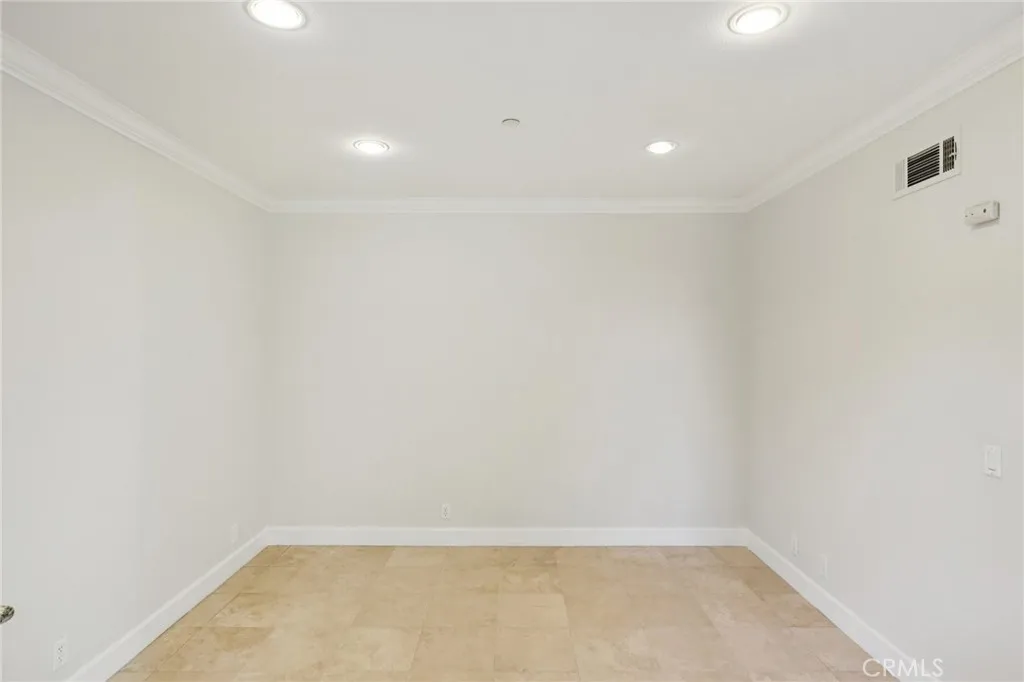 3802 Howard, Los Alamitos, California 90720 home-pic-15