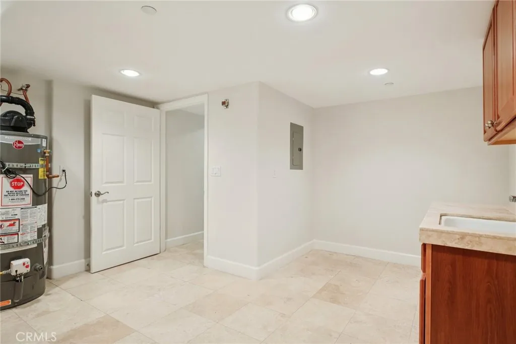 3802 Howard, Los Alamitos, California 90720 home-pic-33