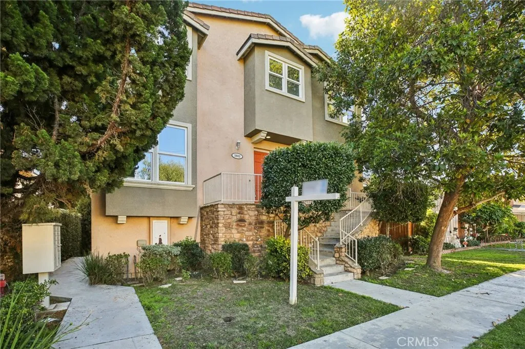3802 Howard, Los Alamitos, California 90720 home-pic-1