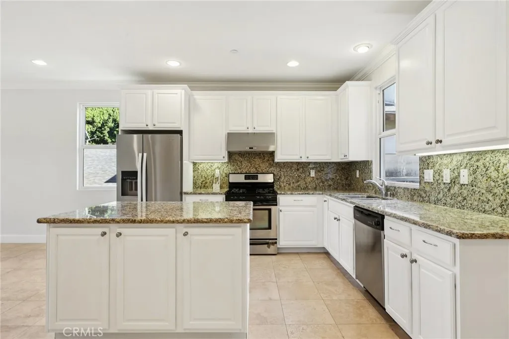 3802 Howard, Los Alamitos, California 90720 home-pic-13