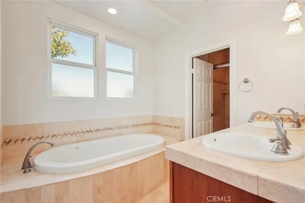 3802 Howard, Los Alamitos, California 90720 home-pic-29