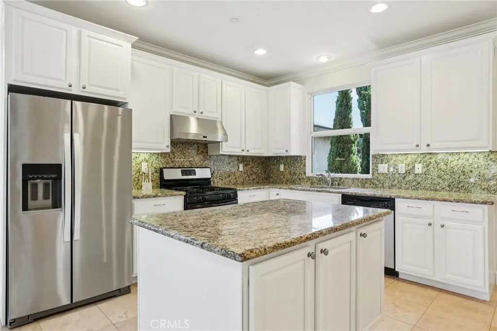 3802 Howard, Los Alamitos, California 90720 home-pic-12