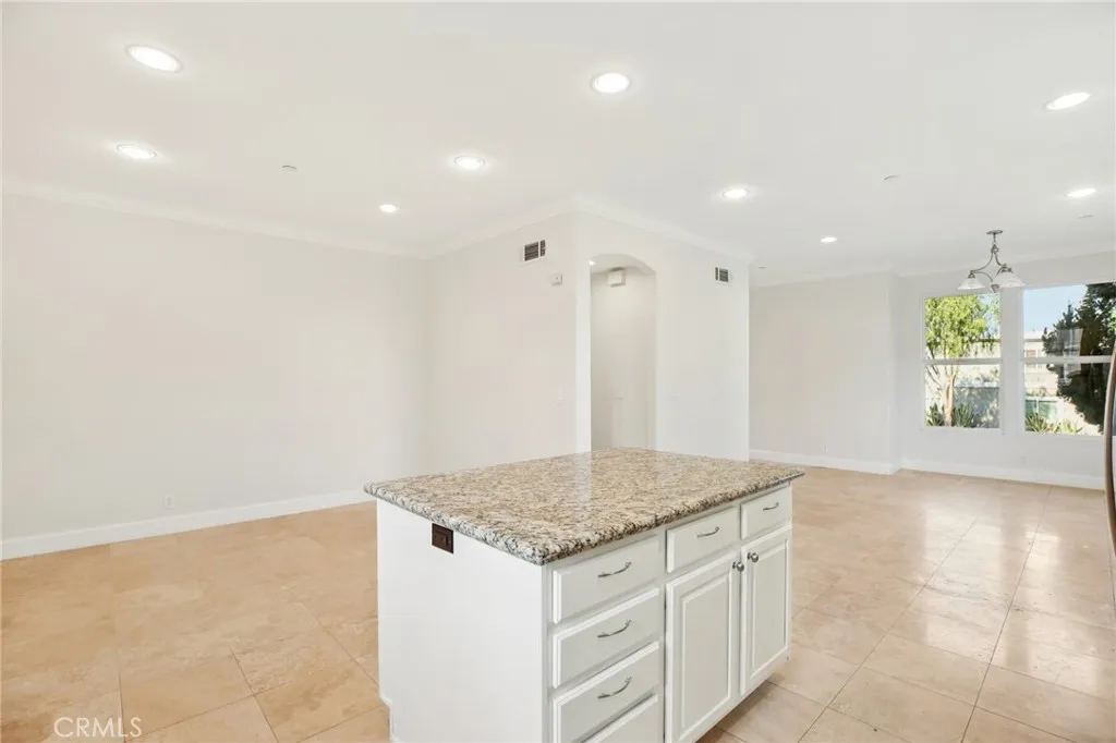 3802 Howard, Los Alamitos, California 90720 home-pic-10
