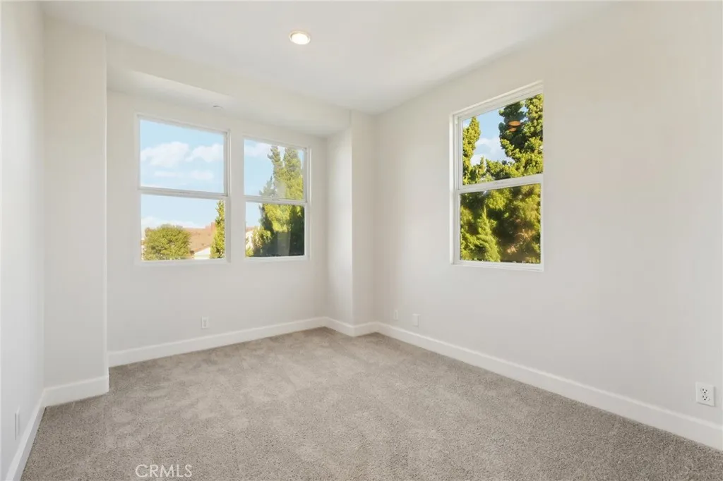 3802 Howard, Los Alamitos, California 90720 home-pic-17