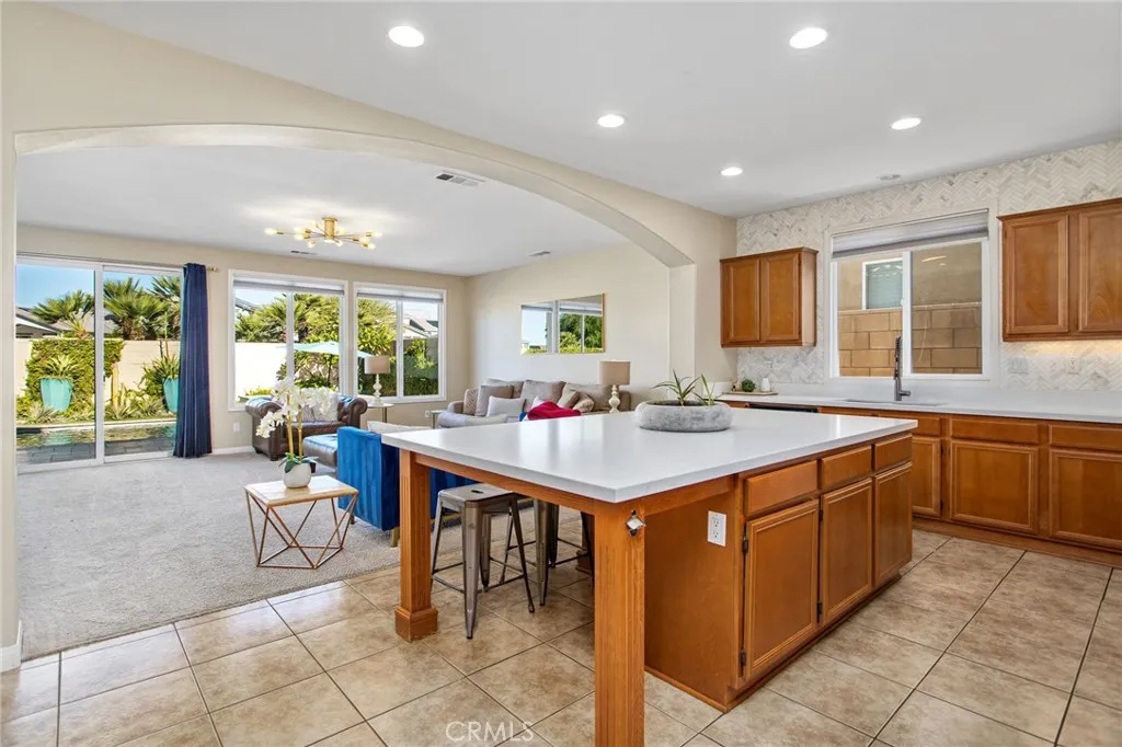 84146 Olona Court, Indio, California 92203 home-pic-6