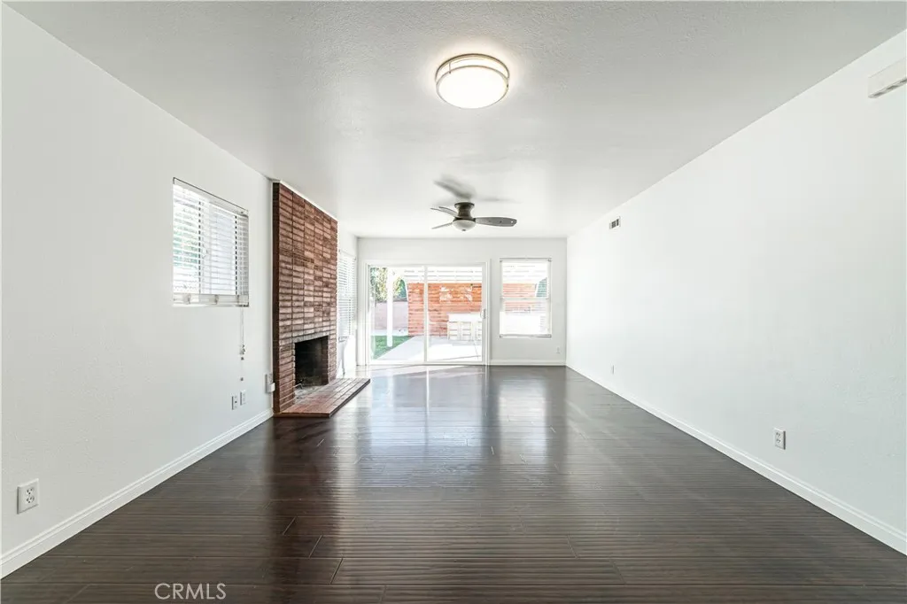6666 Evelyn, Riverside, California 92504 home-pic-10