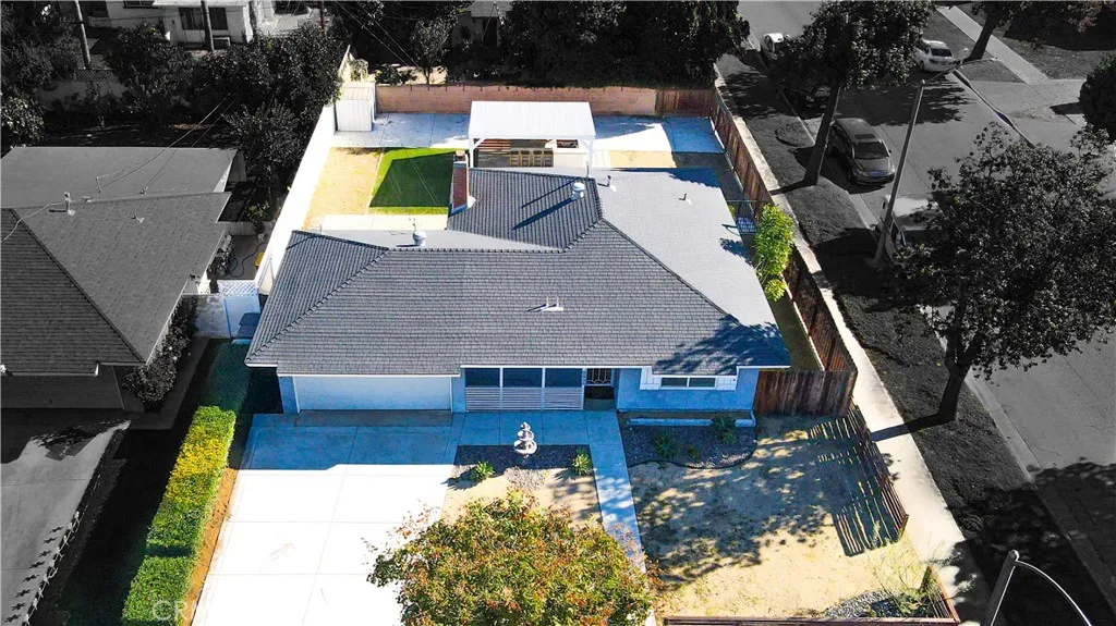 6666 Evelyn, Riverside, California 92504 home-pic-26