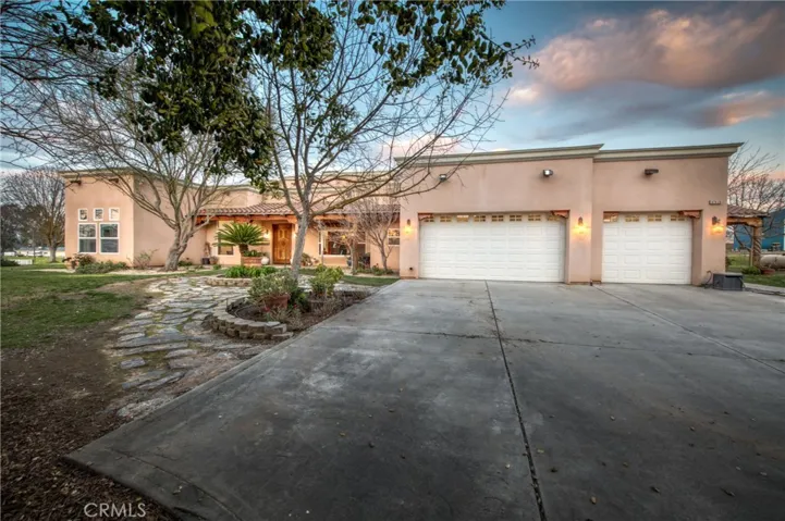 17433 El Dorado, Madera, California 93636