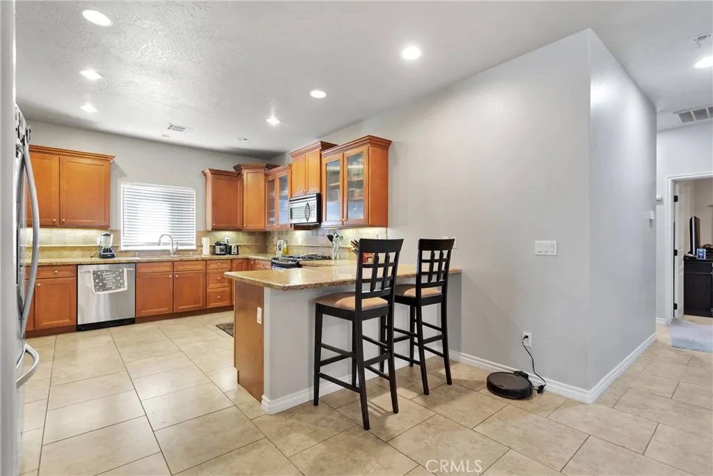 26822 Corona Drive, Helendale, California 92342 home-pic-12