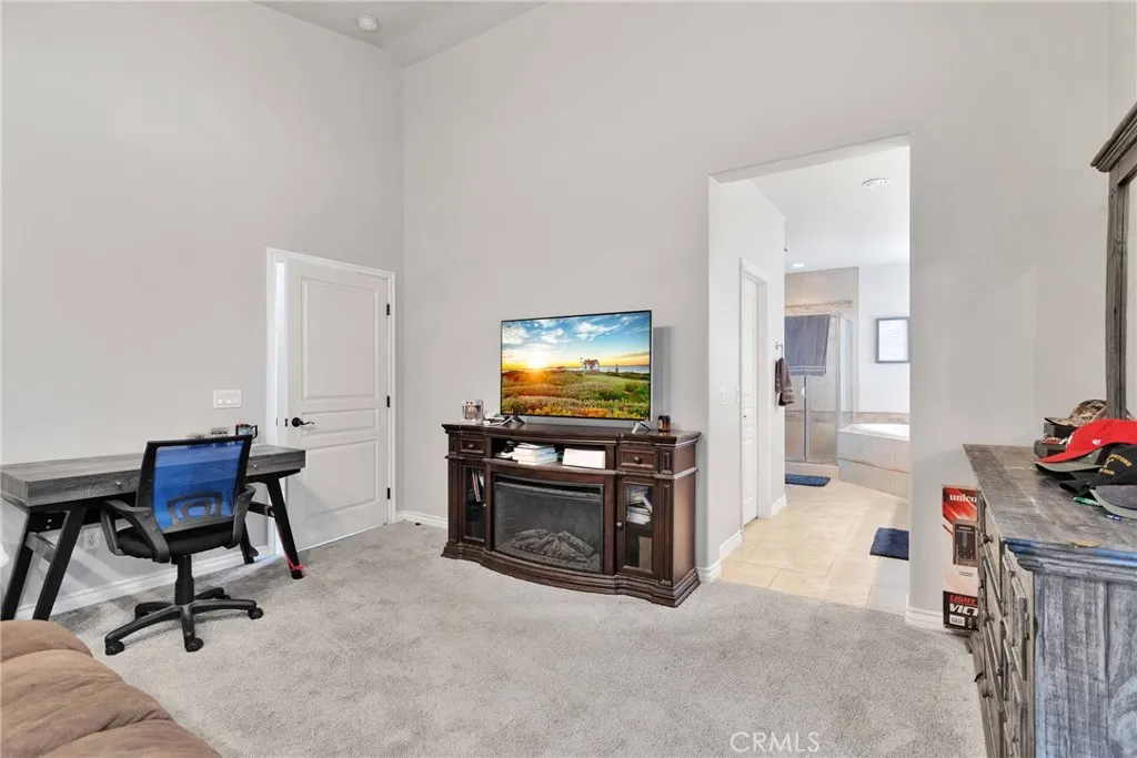 26822 Corona Drive, Helendale, California 92342 home-pic-25