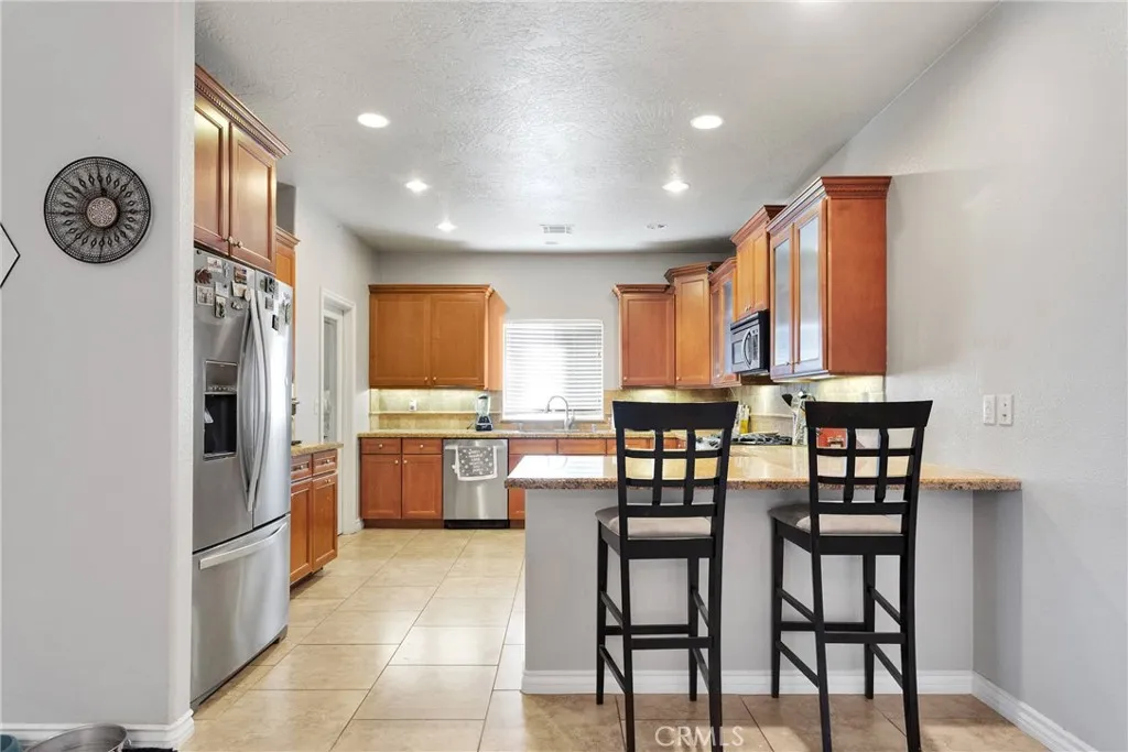 26822 Corona Drive, Helendale, California 92342 home-pic-11