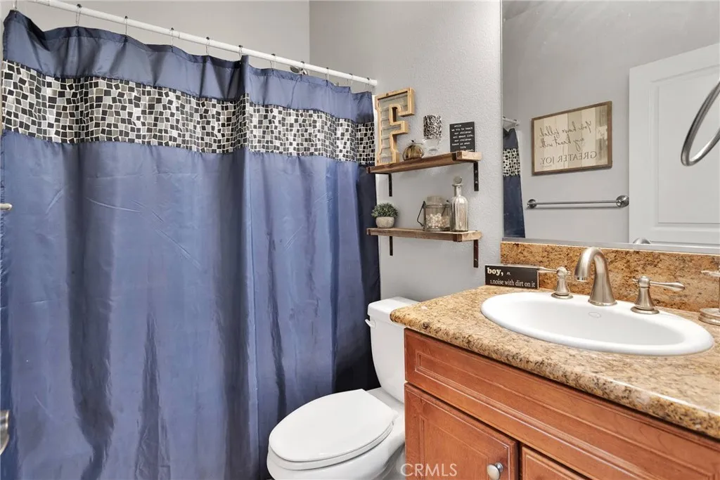 26822 Corona Drive, Helendale, California 92342 home-pic-17