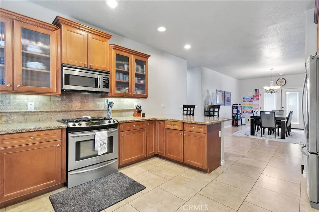 26822 Corona Drive, Helendale, California 92342 home-pic-15
