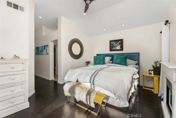 24 Cormorant, Newport Beach, California 92660