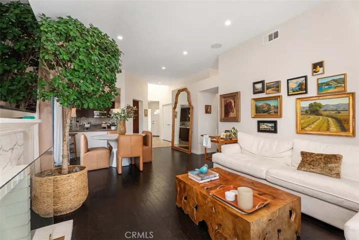 24 Cormorant, Newport Beach, California 92660