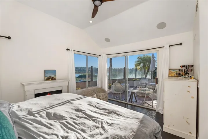 24 Cormorant, Newport Beach, California 92660