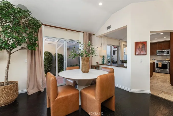 24 Cormorant, Newport Beach, California 92660