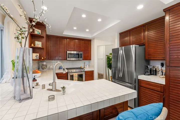 24 Cormorant, Newport Beach, California 92660