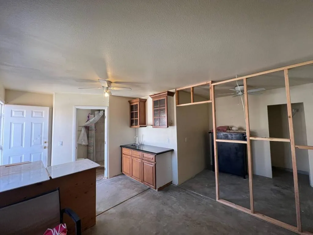 2842 Gram Drive, Thermal, California 92274 home-pic-10