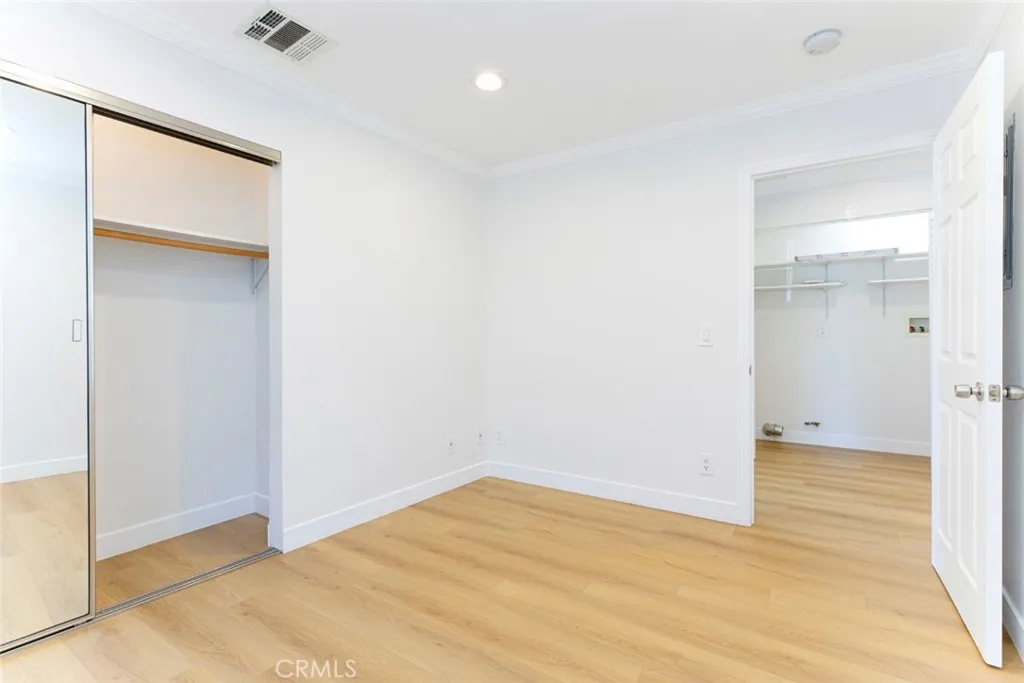 10531 Greenburn Avenue, Sunland, California 91040 home-pic-33