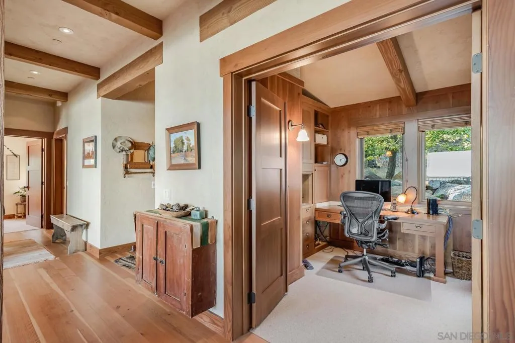 35750 Mountain Circle Dr, Julian, California 92036 home-pic-25