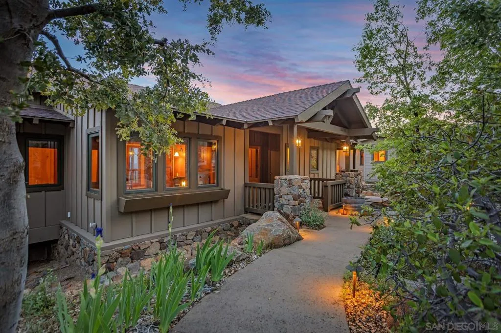 35750 Mountain Circle Dr, Julian, California 92036 home-pic-1