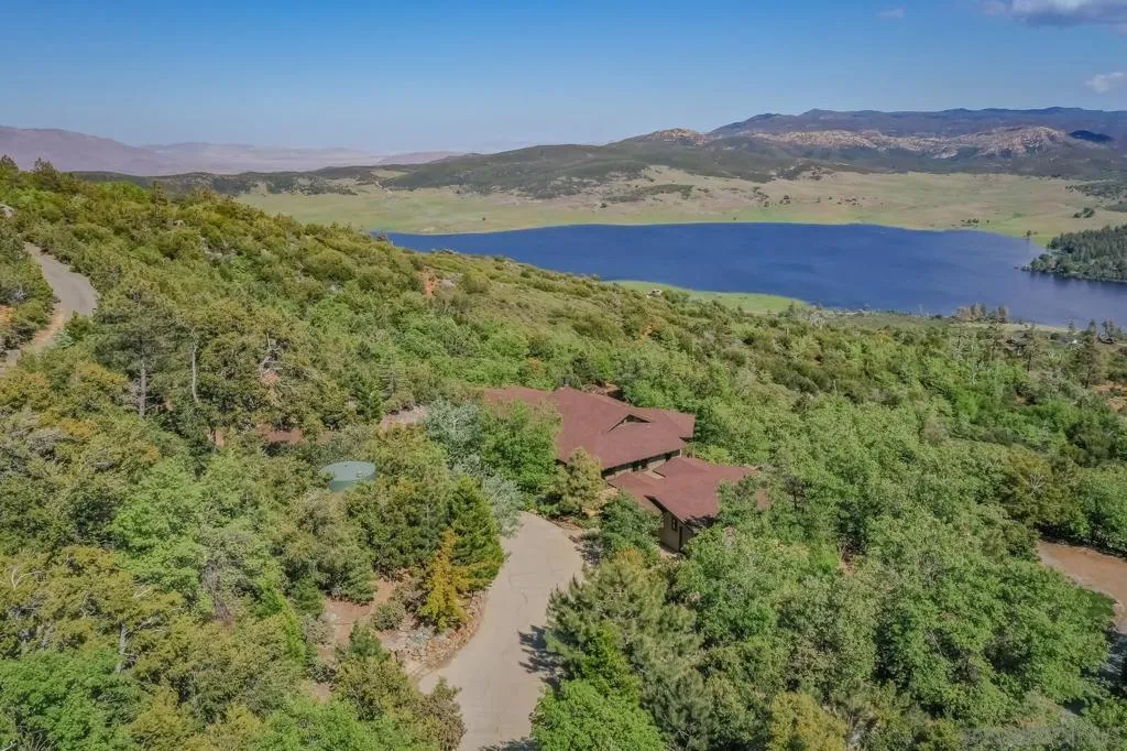 35750 Mountain Circle Dr, Julian, California 92036 home-pic-7