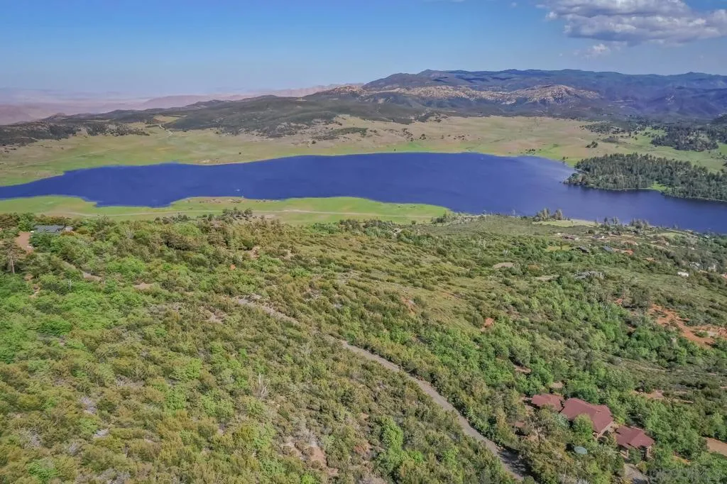35750 Mountain Circle Dr, Julian, California 92036 home-pic-6