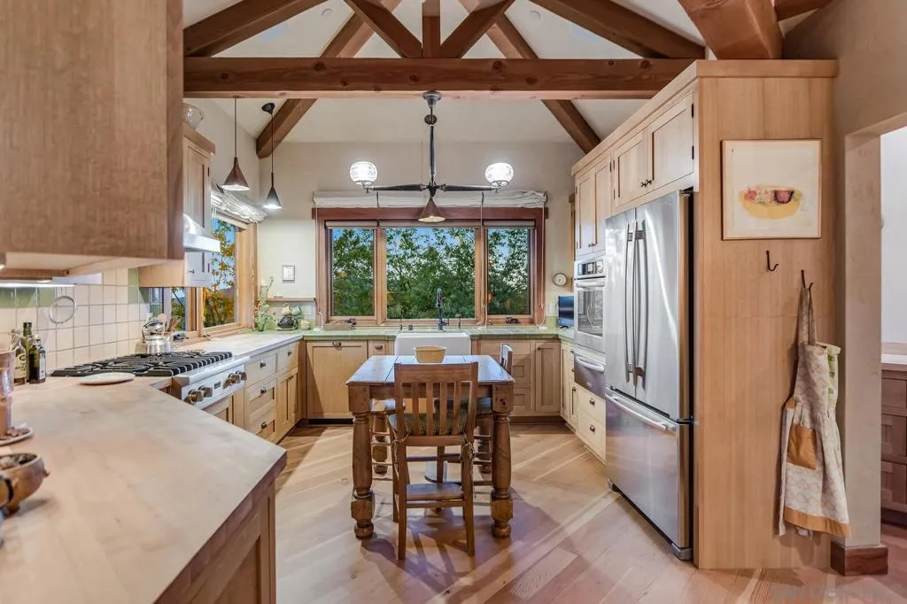 35750 Mountain Circle Dr, Julian, California 92036 home-pic-15