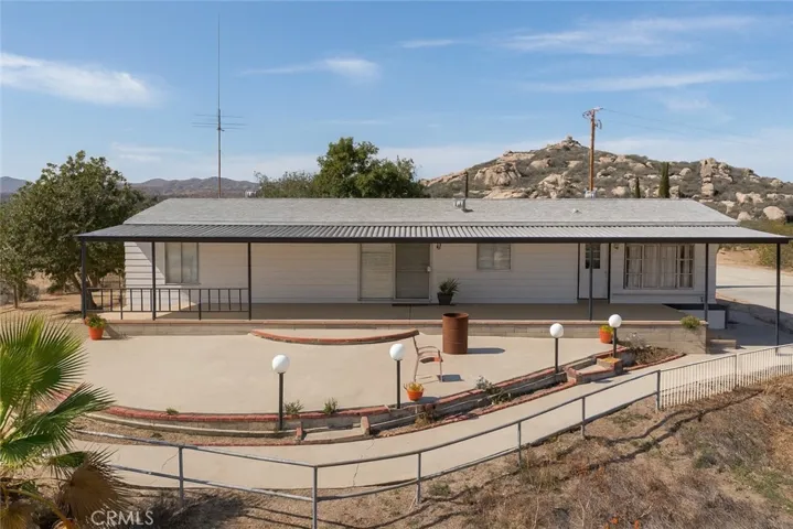 1020 Clayton, Perris, California 92570