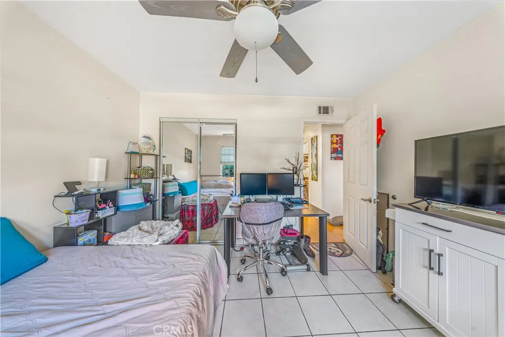 11229 Mclennan, Granada Hills, California 91344 home-pic-34