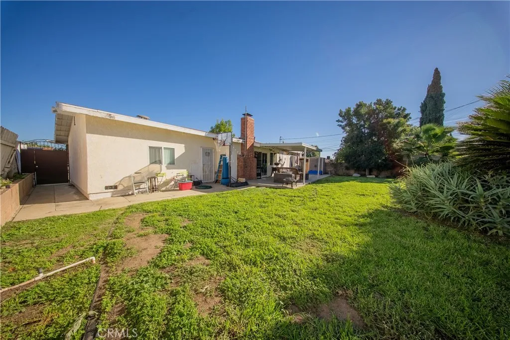 11229 Mclennan, Granada Hills, California 91344 home-pic-14