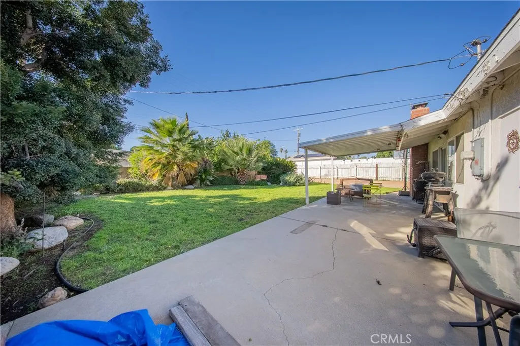 11229 Mclennan, Granada Hills, California 91344 home-pic-11
