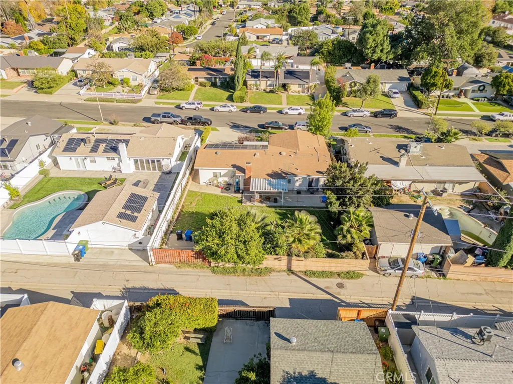 11229 Mclennan, Granada Hills, California 91344 home-pic-6