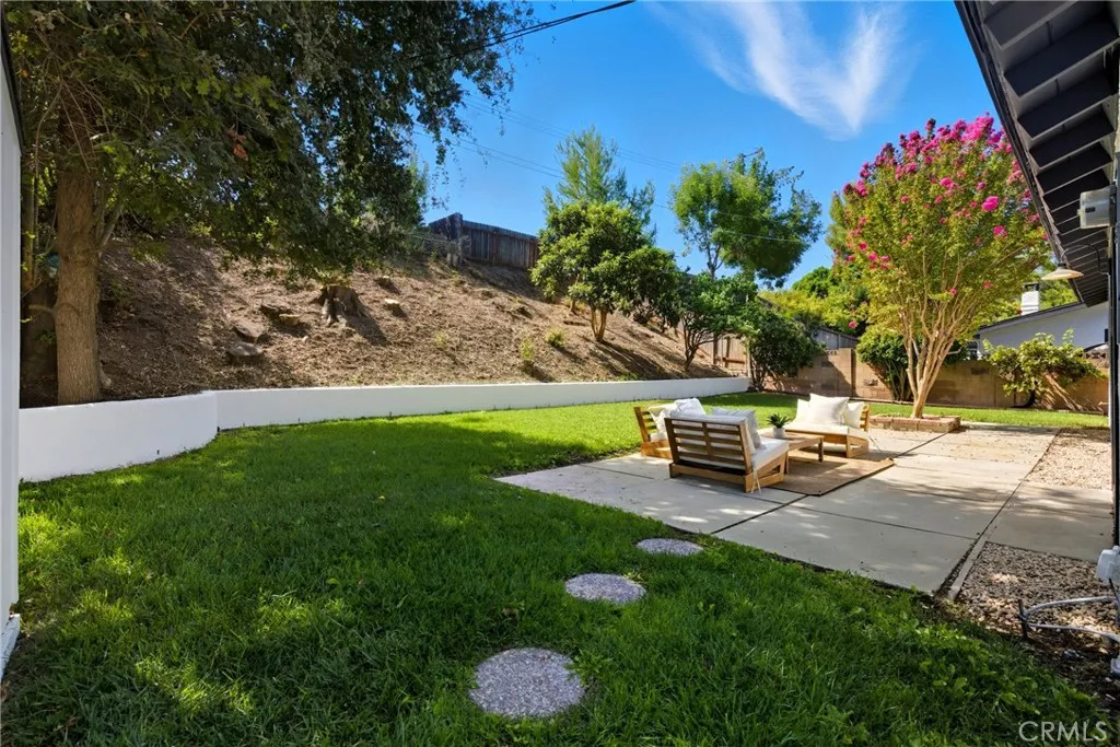 226 Tennyson, Thousand Oaks, California 91360 home-pic-22