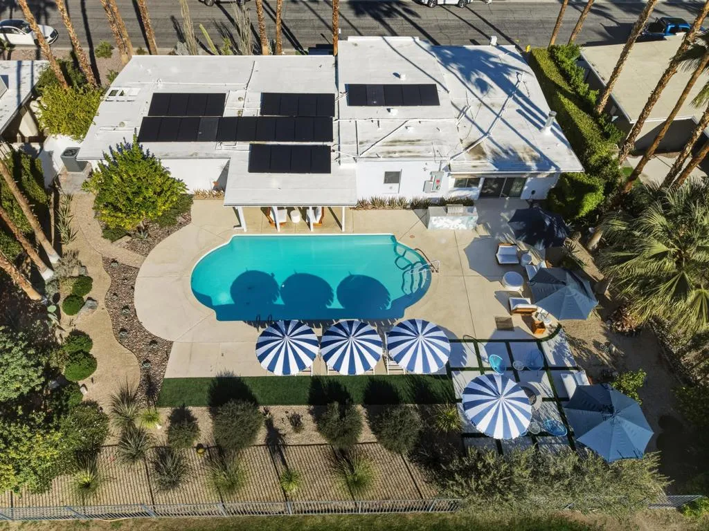 5337 E Lakeside Drive, Palm Springs, California 92264 home-pic-41