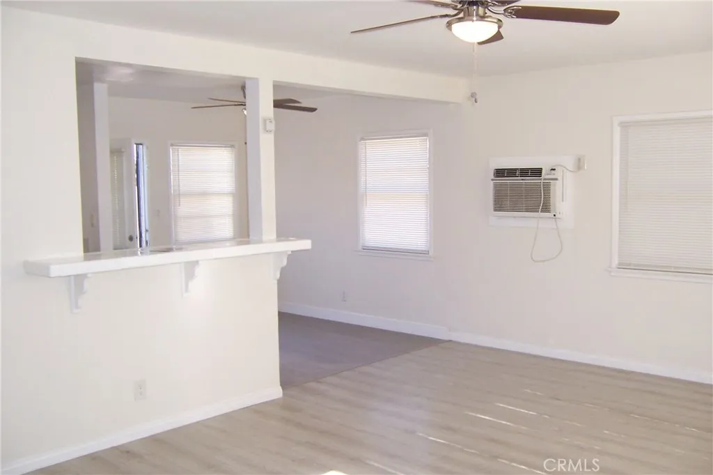 334 Country Club, San Bernardino, California 92404 home-pic-4
