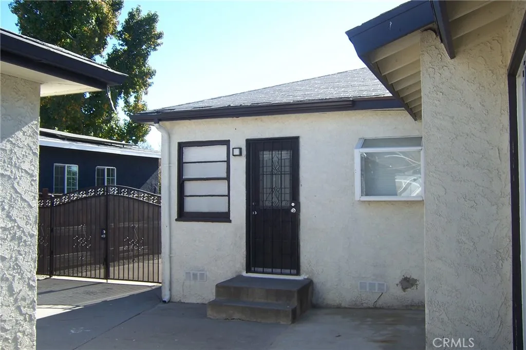 334 Country Club, San Bernardino, California 92404 home-pic-13