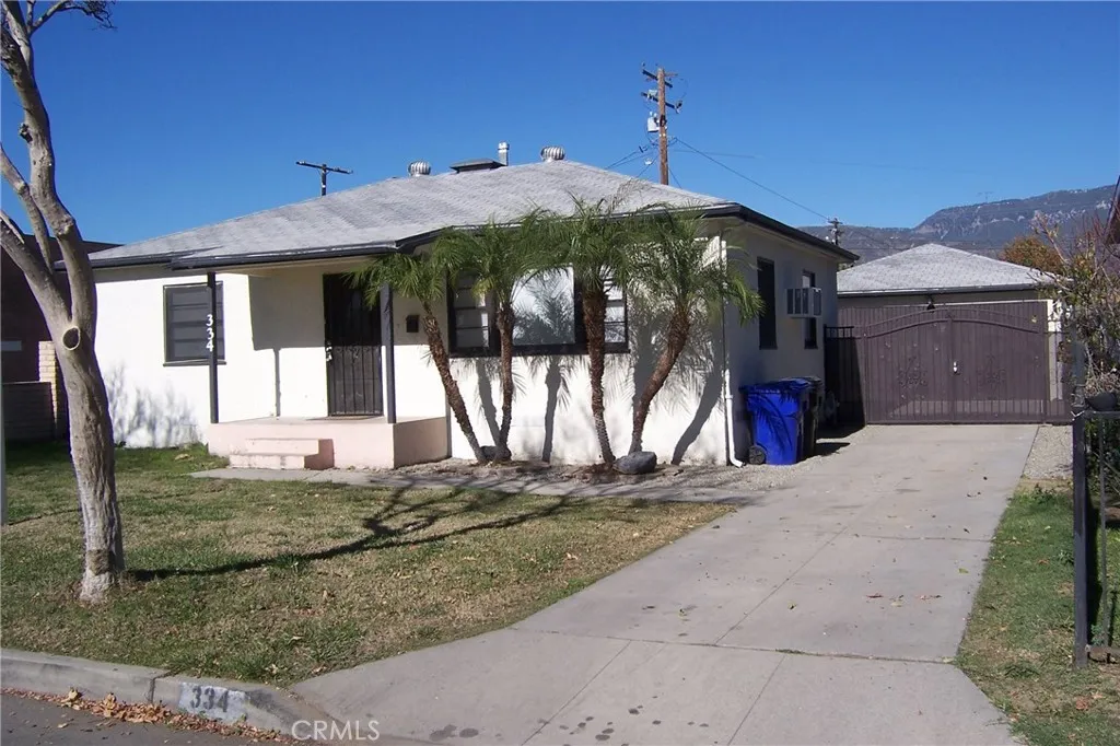 334 Country Club, San Bernardino, California 92404 home-pic-2