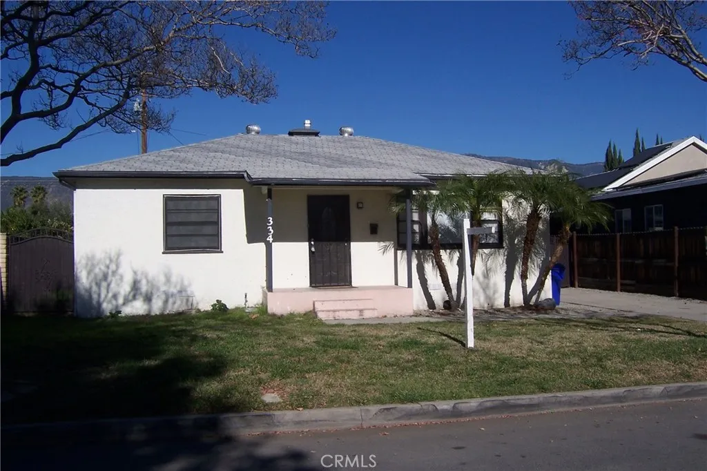 334 Country Club, San Bernardino, California 92404 home-pic-1