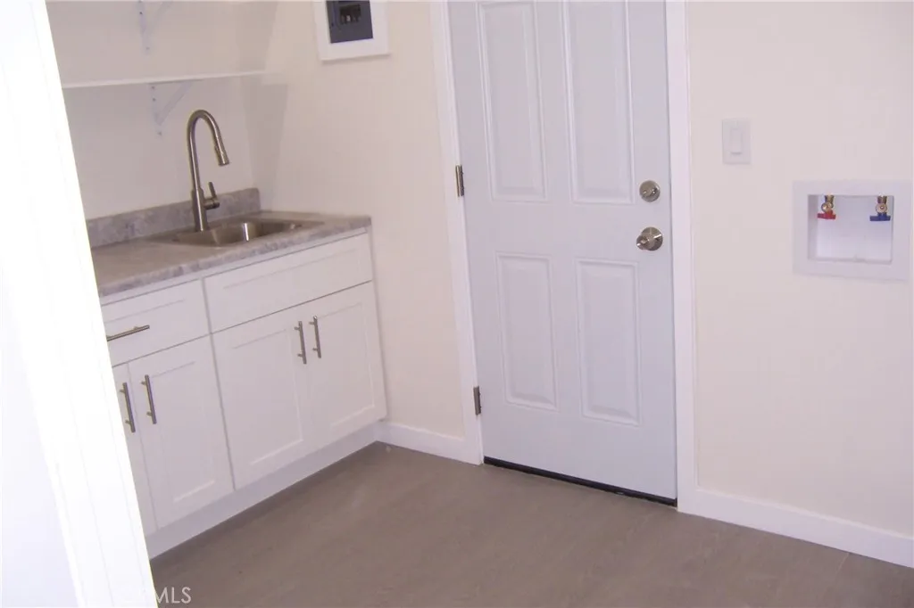 334 Country Club, San Bernardino, California 92404 home-pic-14