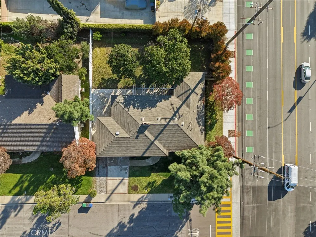 1098 Syracuse, Claremont, California 91711 home-pic-65