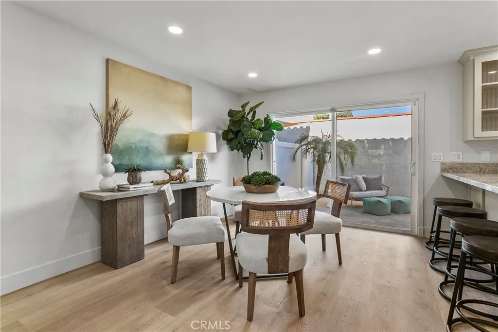 568 El Cabrillo, Placentia, California 92870 home-pic-7
