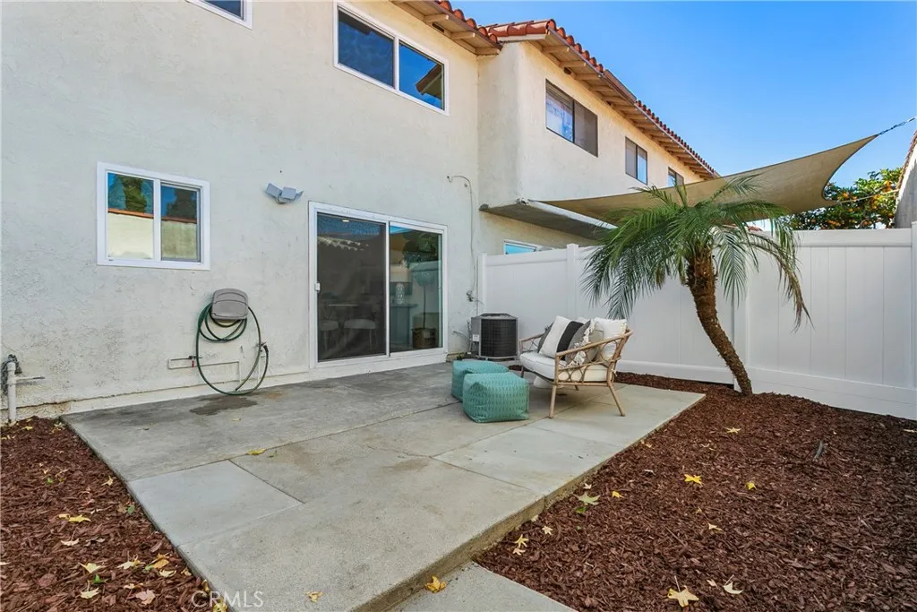 568 El Cabrillo, Placentia, California 92870 home-pic-21
