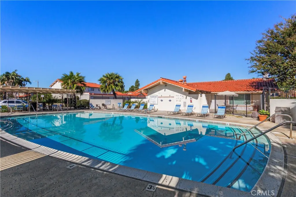 568 El Cabrillo, Placentia, California 92870 home-pic-26