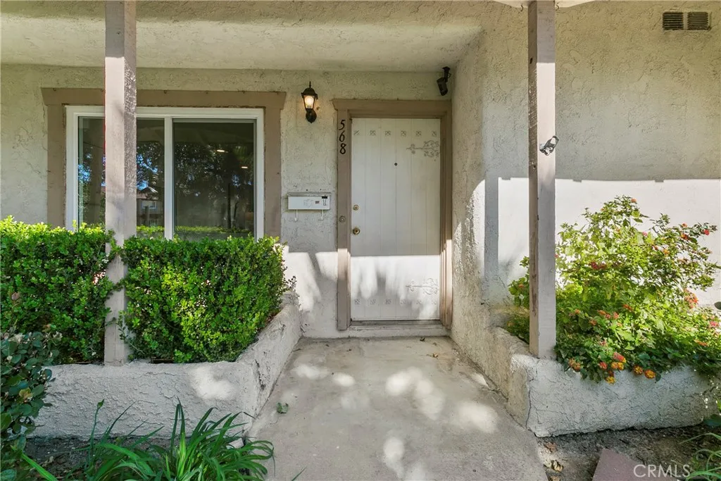 568 El Cabrillo, Placentia, California 92870 home-pic-3