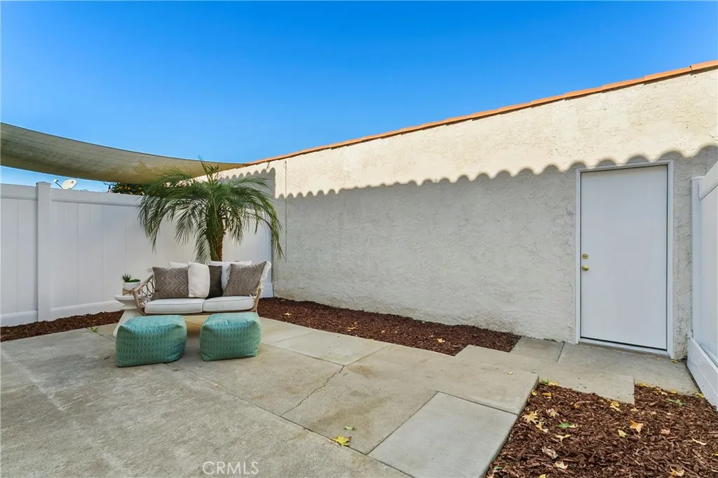 568 El Cabrillo, Placentia, California 92870 home-pic-20